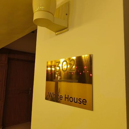 Вилла White House Thrissur Экстерьер фото